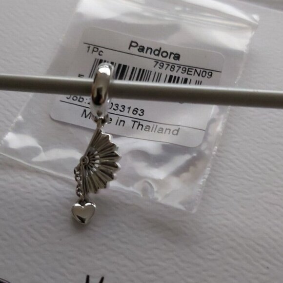 Authentic Pandora *Retired* Sterling Silver Spanish Fan Dangle Charm 797879EN09 - Picture 4 of 10